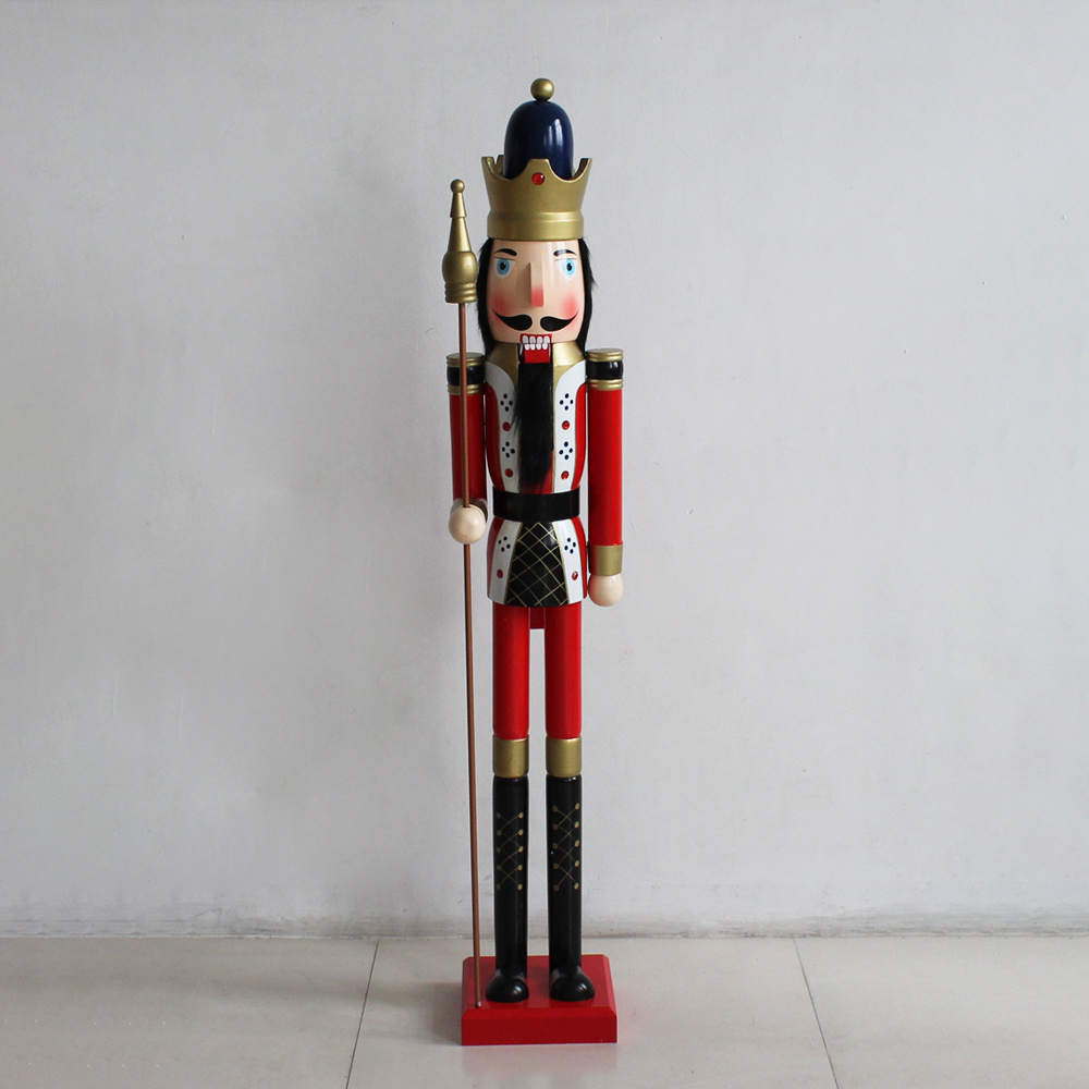 Best quality wooden crafts handmade nutcracker home decoration for Christmas