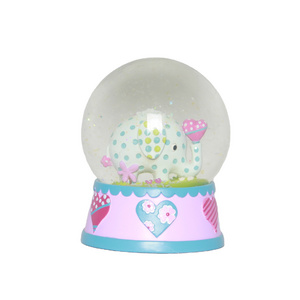 Fashionable best Birthday Gifts Animal shape water ball custom made resin cute elephant snow globe