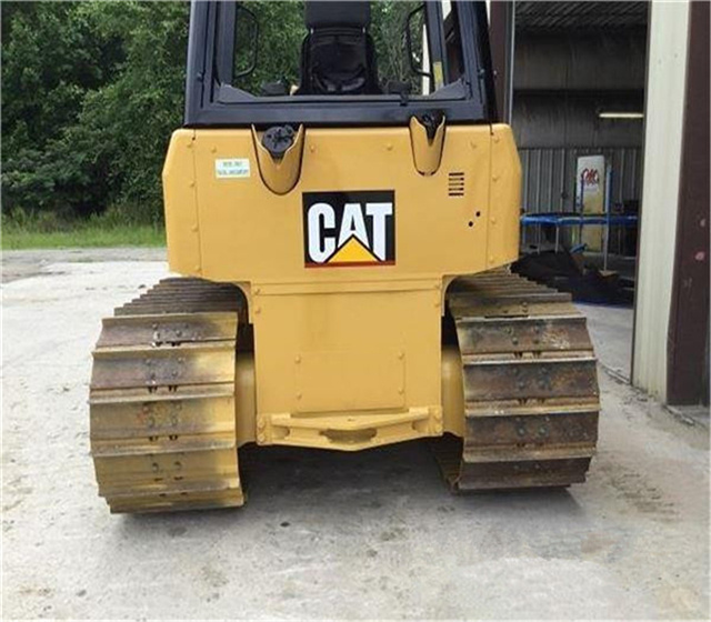 Low price cat d5 d5k bulldozer , Used cat dozer with ripper , CAT d4h d4k d4m d5m d5g d5k for sale