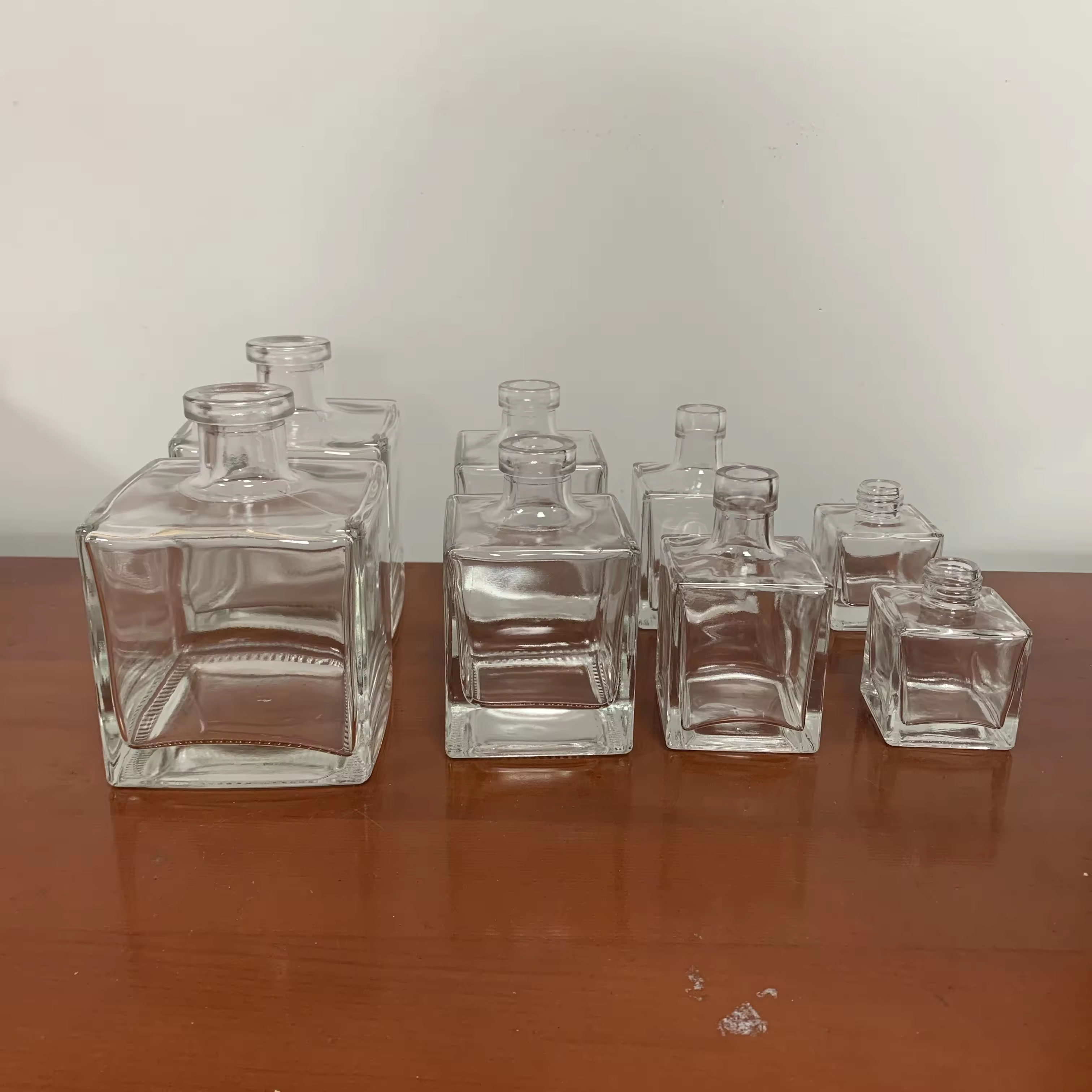 Wholesale Factory Supply Thick Bottom 100ml 200ml 500ml Rectangle Square Flint Glass Perfume Bottle