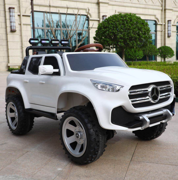 Children's   Benz four - wheel cross - country vehicle can sit with remote control 12V battery car