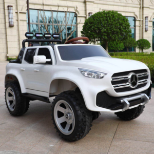 Children's   Benz four - wheel cross - country vehicle can sit with remote control 12V battery car