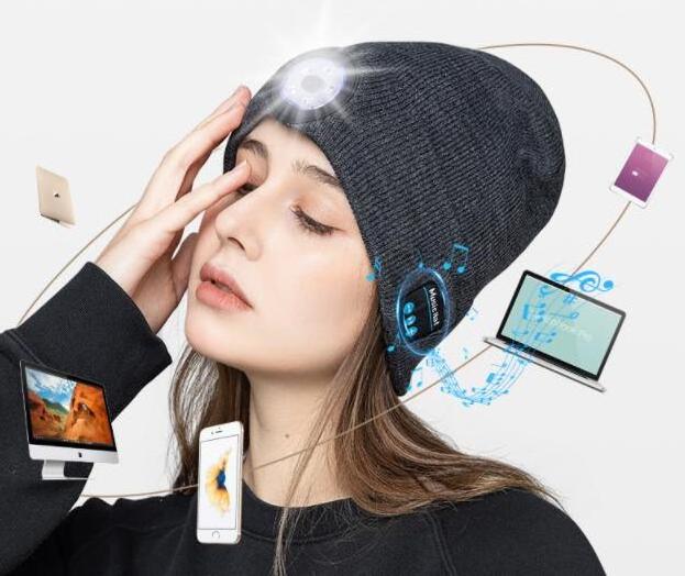 2023 New Fashion Warm Wireless Smart Music Hat Wireless 5.0 Winter Hat Beanie Earphone For Smart Phone