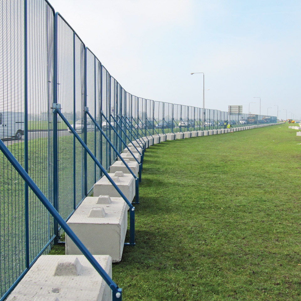 Heavy duty galvanized concert barricade crowd control barrier fence for event Fence outside concert crowd control barrier