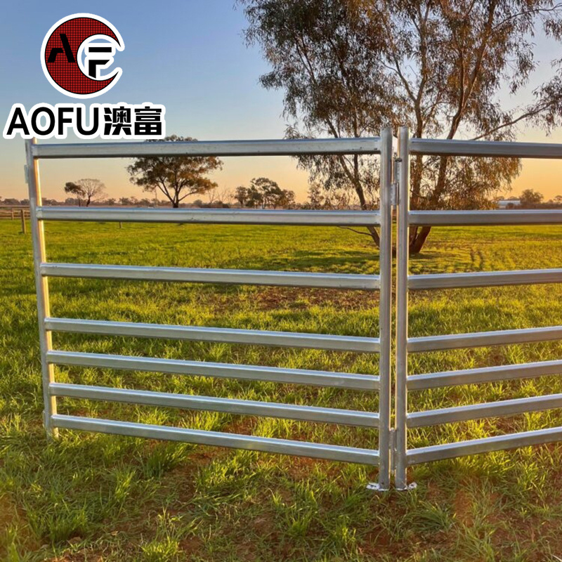 Horse/Sheep/Cattle fence panel/Livestock Farm /stockyard corral panel yard gate Galvanized steel board farm fencing