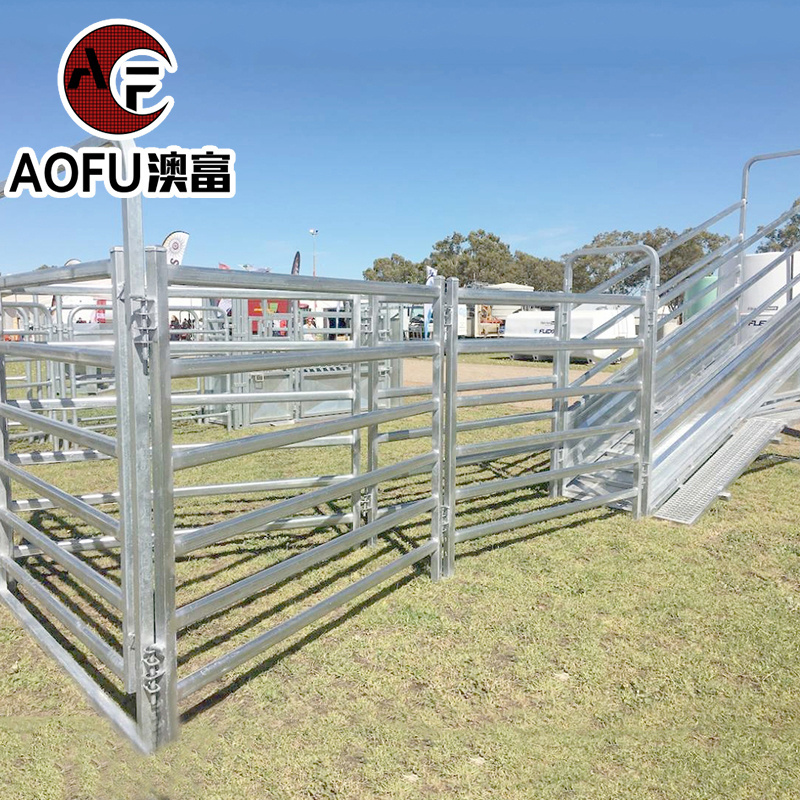 Cheap Electric Metal Corral Plastic Vinyl PVC Horse Fence 10ft by 6ft Yard Livestock Panel For Farm Horse Cattle Gate