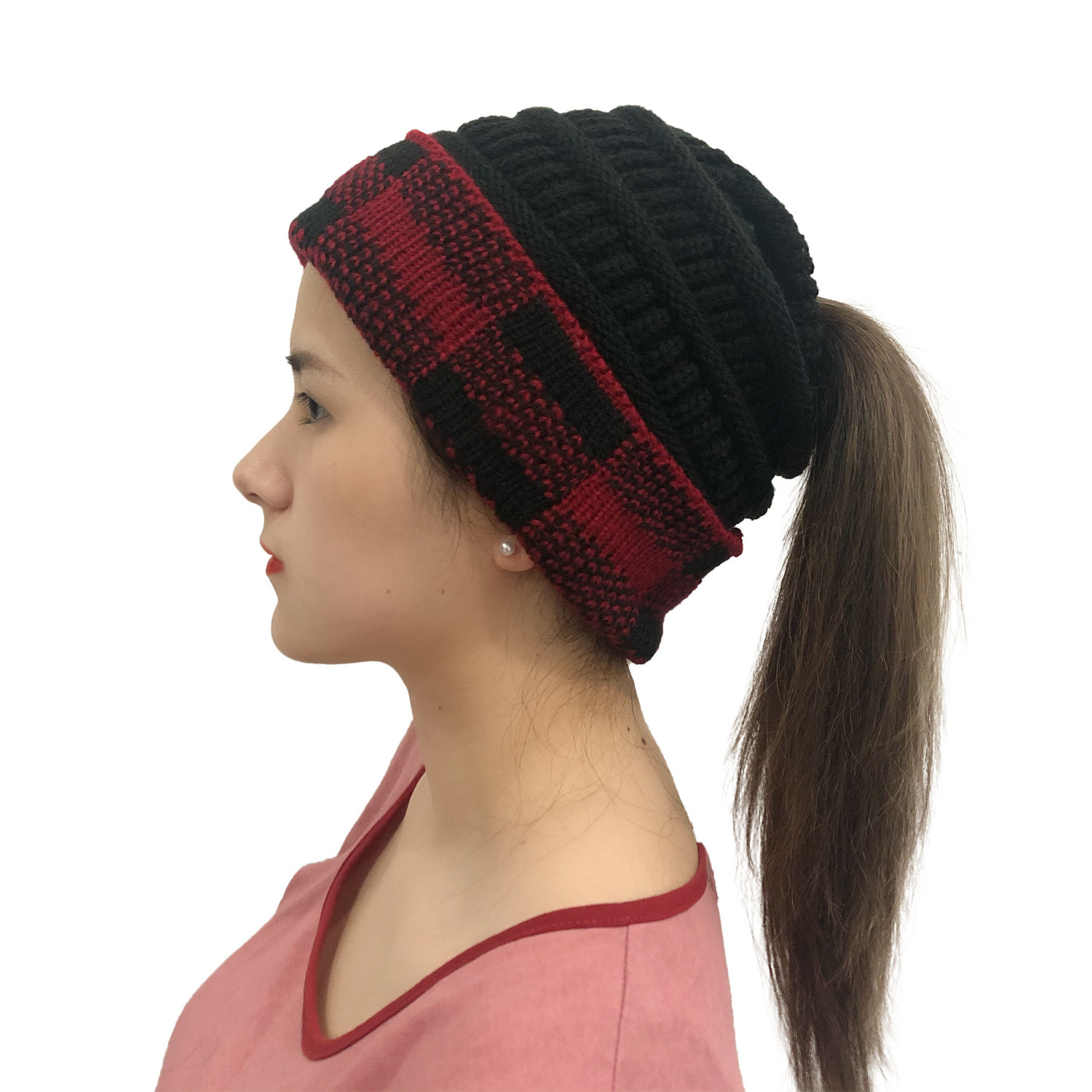 New Arrival Hot Sale Women Red Buffalo Knitted Ponytail Hat Black and White Ponytail Beanie