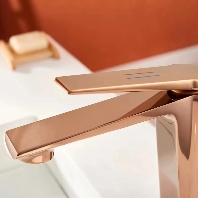 Contemporary Simple Rose Gold Basin Single Handle Mixing Faucets Hot & Cold Water for Bathroom Faucet Washbasin Kit Metal Taps