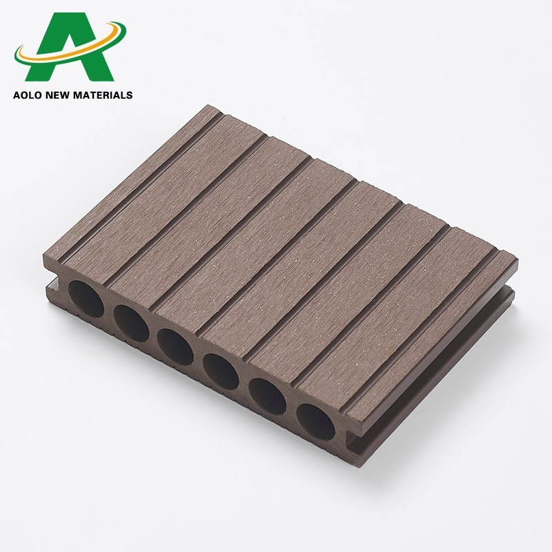 2024 Popular WPC Composite Decking Garden Swimming Pool Waterproof Outdoor Terrasse Tiles Smooth Finish Board Hole Floor