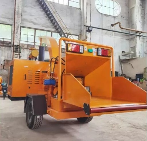 Hydraulic Diesel Engine Branch Wood Chipper Machine  garden leaf shredder Heavy Duty Electric Engine Wood Chipper for Mulcher