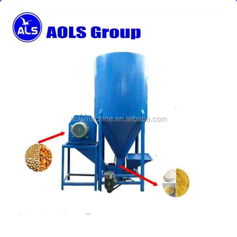 Animal feed grinder and mixer