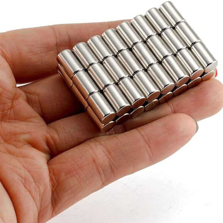 Strong Neodymium Magnet Rare Earth Cylinder N52 Magnetic Rod Magnets