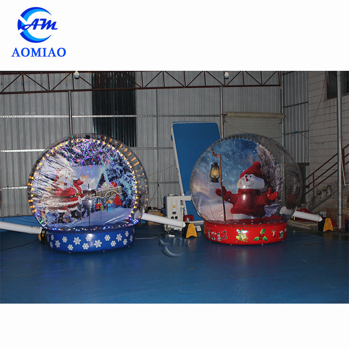 Customized Christmas inflatable snow globe with blowing snow