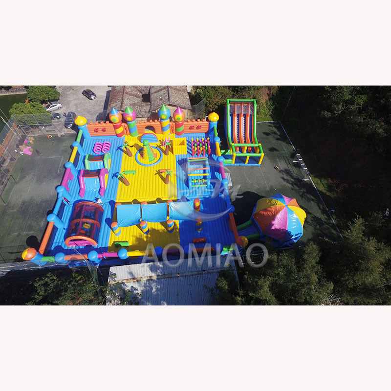 Customized giant inflatable theme park New design outdoor theme park amusement equipment inflatable for sale and business