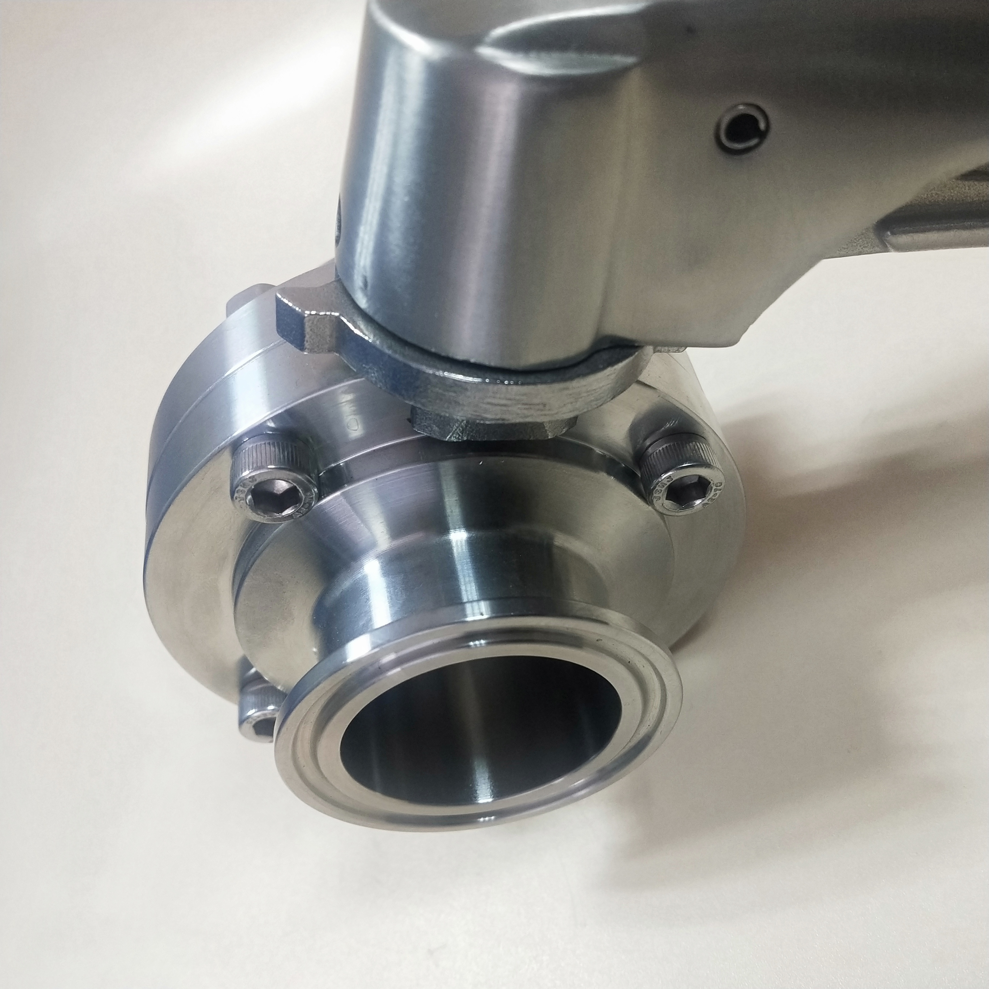 Sanitary  water control  thread stainless steel muti-position duckbill handle valve butterfly valve  dual clamp butterfly valve