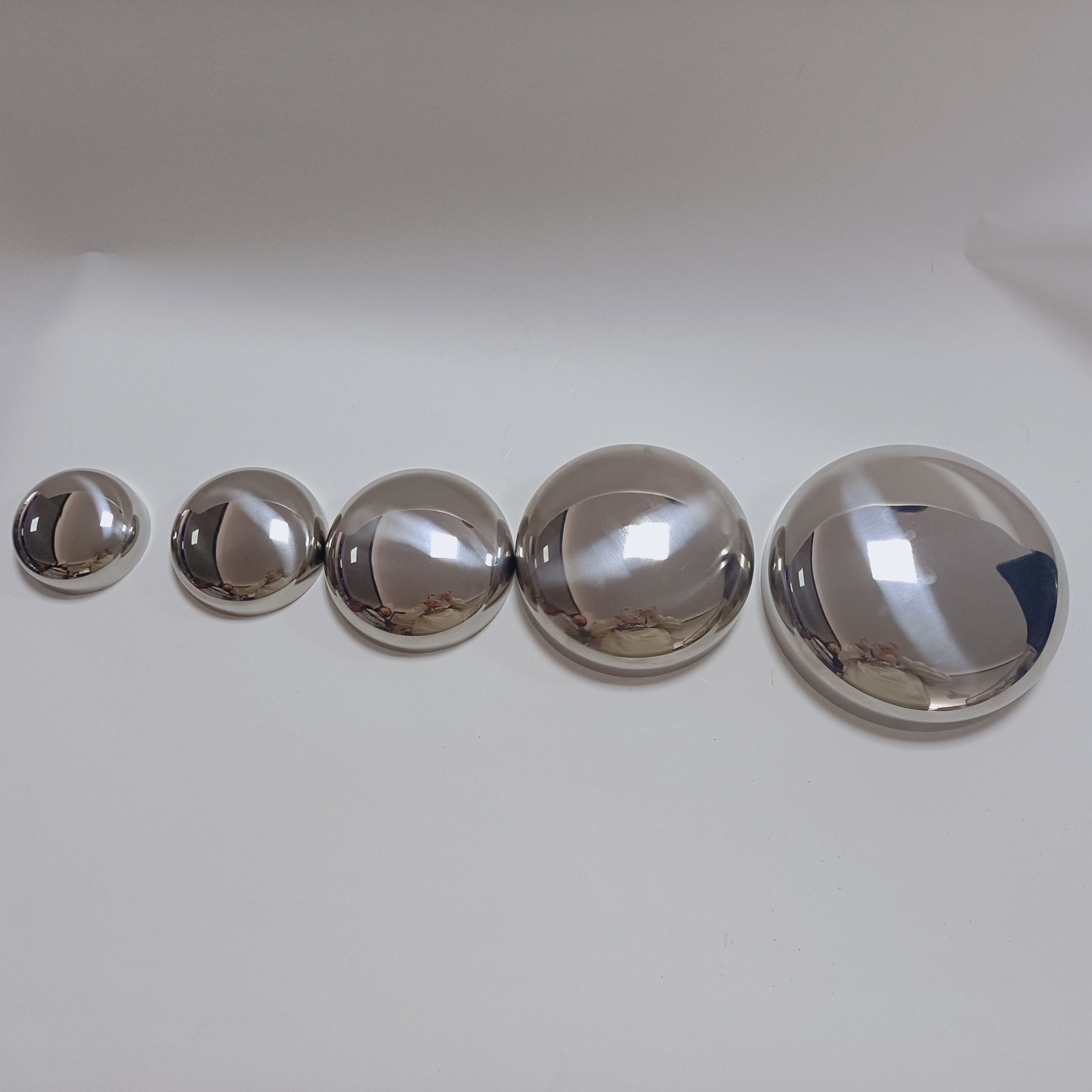 Stainless Steel 304/316L Forged Elliptical Spherical Dished Heads for Pressure Vessel Storage Tanks Hemisphere Head End Cap