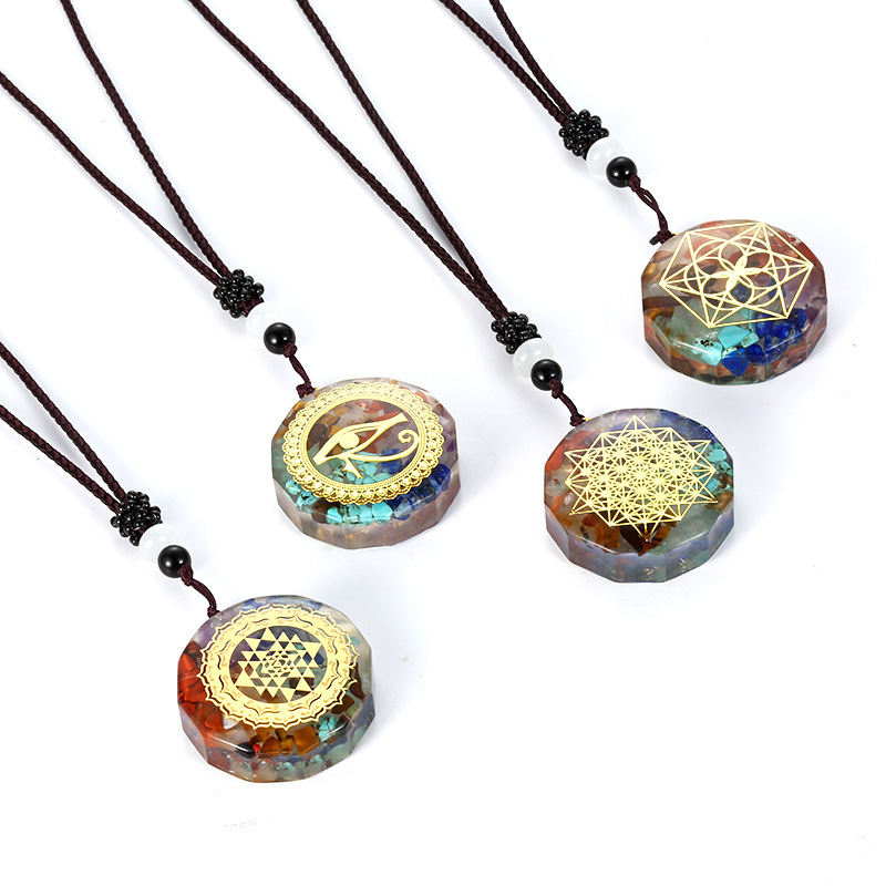 Amazon selling healing stone pedant colorful gravel pendant necklaces in natural crystal resin 7 chakra stones pendant