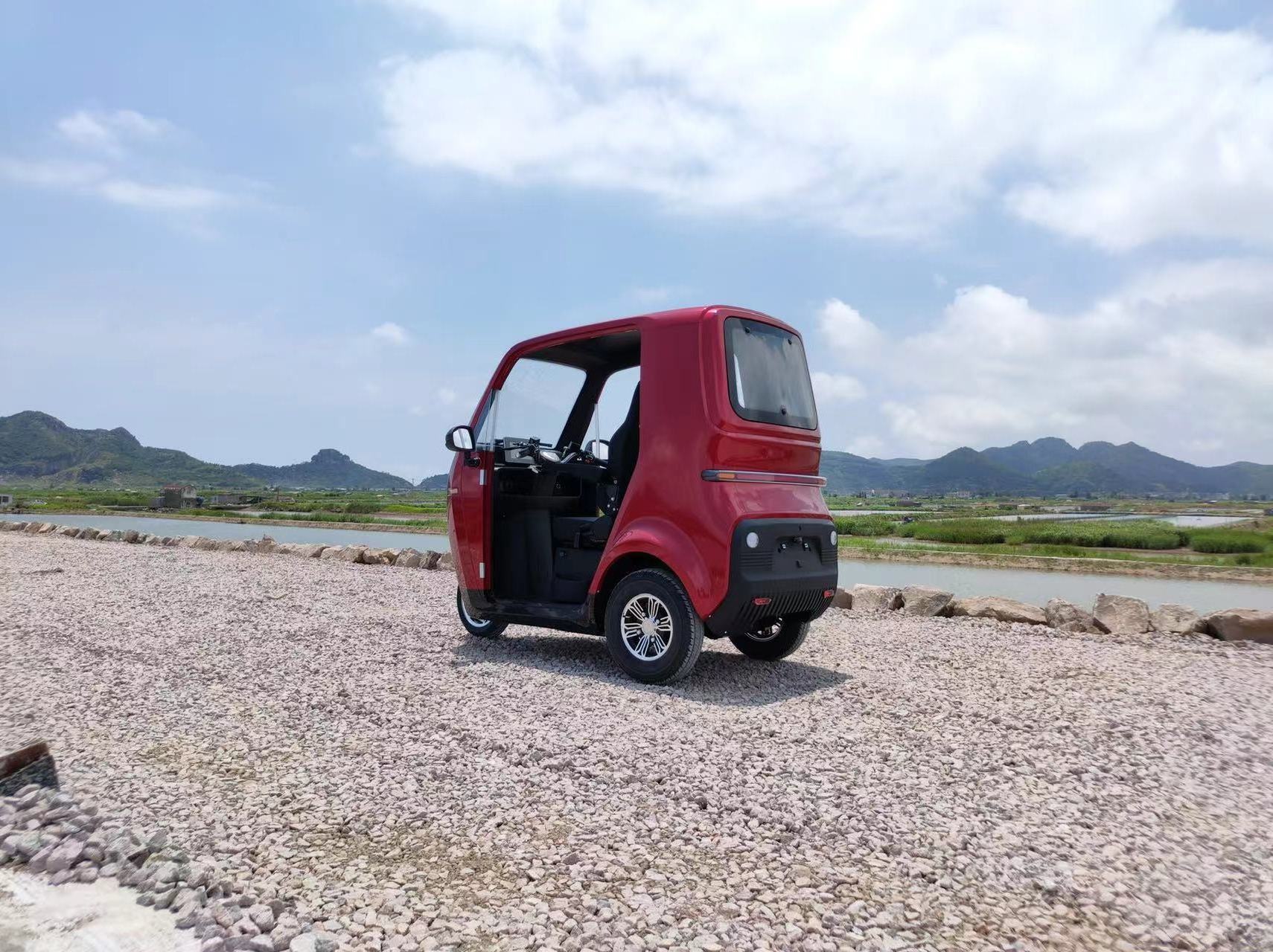 Chinese factory outlet  mini electric tricycle  for delivery fully enclosed scooters  without door