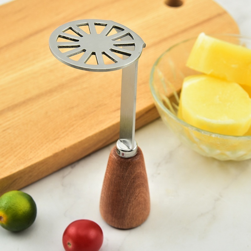 2023 New Arrival Masher With Non-Slip Handle Perfect For Bean Vegetable Fruits Baby Food With Wooden Handle