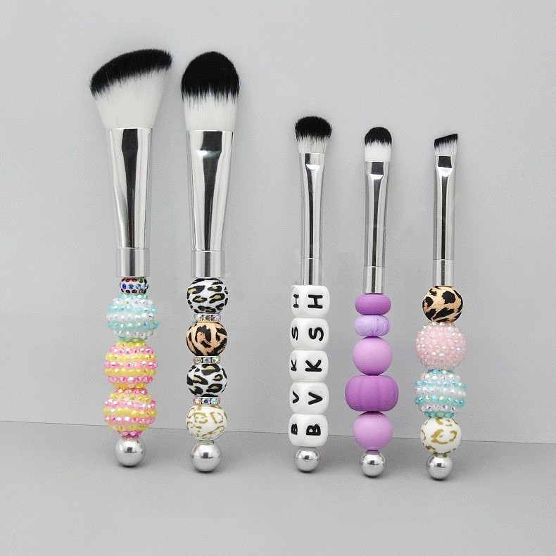 5-Piece Custom DIY Beaded Metal Handle Makeup Brush Set for Professional Loose Powder Blush Eyeshadow Eyebrow Beauty Tools