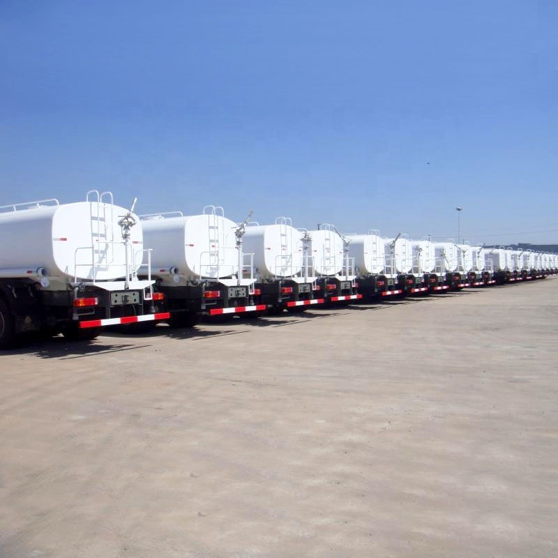 USED HOWO  5000 Gallon Water Tanker Trucks For Sale China Brand Good Quality