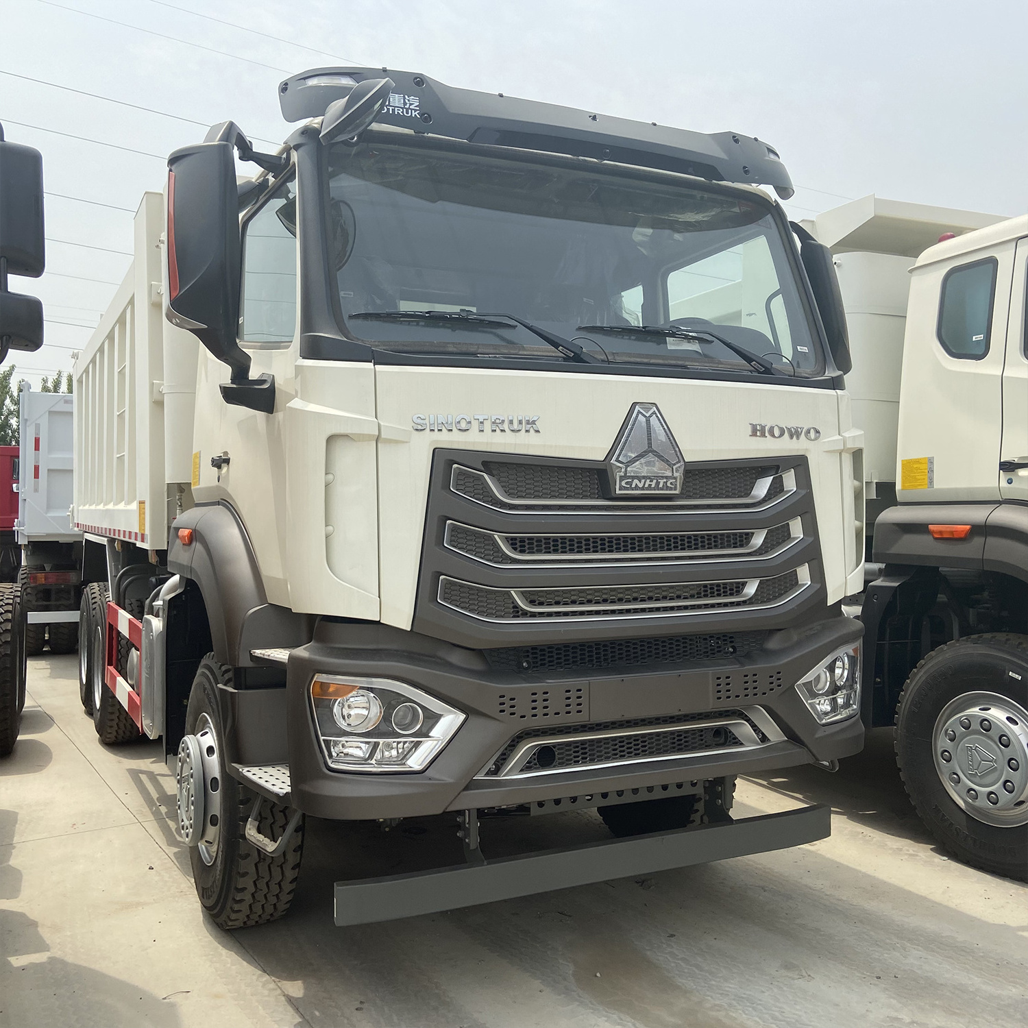 brand new howo dump truck 6x4 8x4 howo tipper truck 400 price