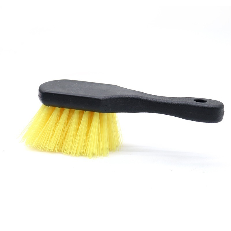 Wholesale Soft Short Handle Bristle Car Wash Brush Cleaning Auto Wheel & Tire Cleaner Brush for Easy Scrubbing