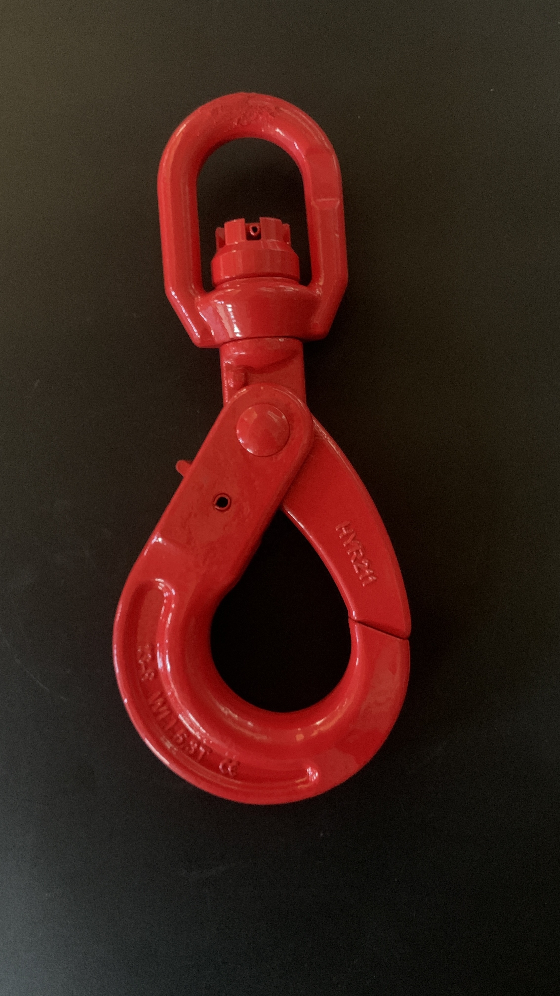 Swivel self-locking hook with safety lifting cargo hook sling sling hook