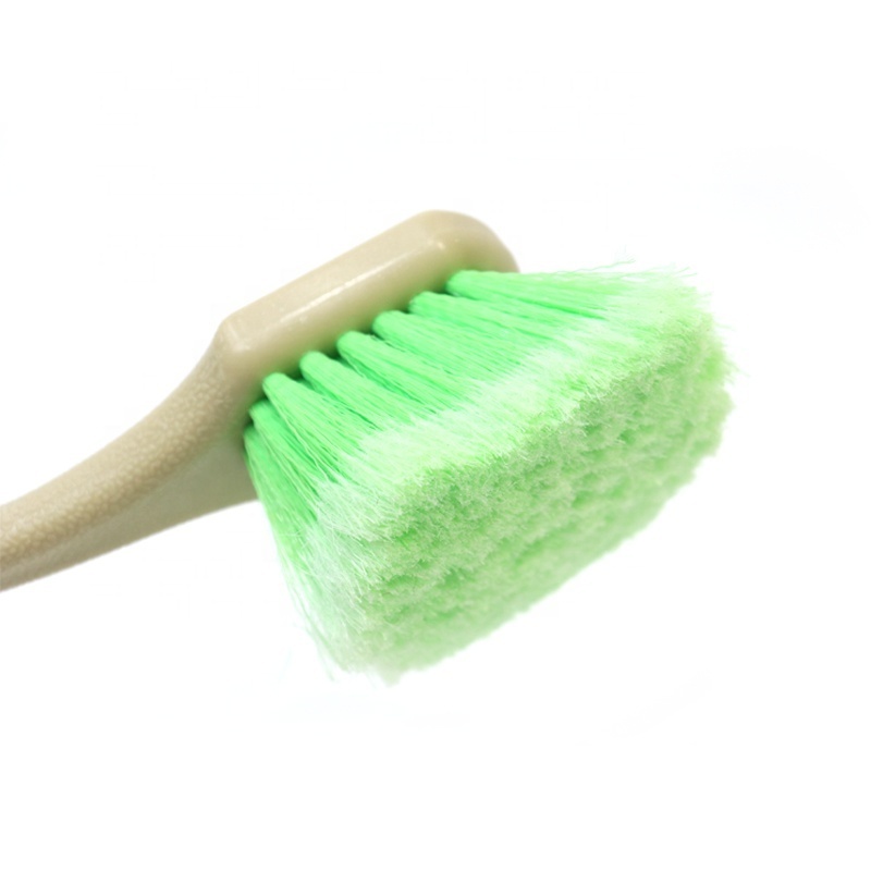 AUTO TIGER 21 inch long handle Green soft PP Tire cleaning brush Car wheel brush