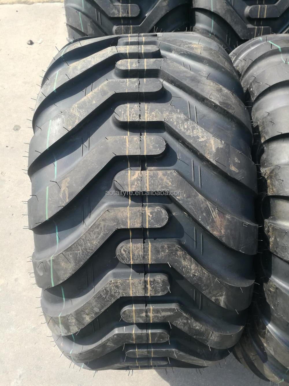 FLOTATION TIRE 700/50-22.5 700/55-22.5