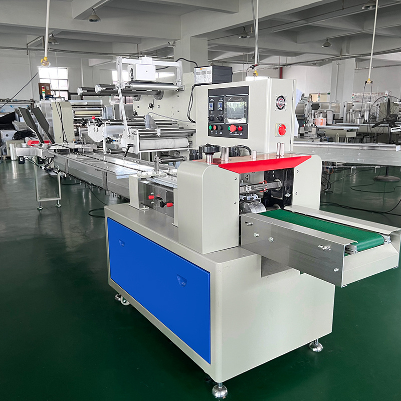 Dummy operation biscuits long tong egg yolk Pillow Packing Machine