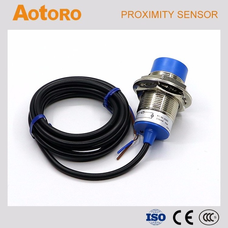 capacitance proximity switch CR30-15DP PNP water level sensor for arduino good quality