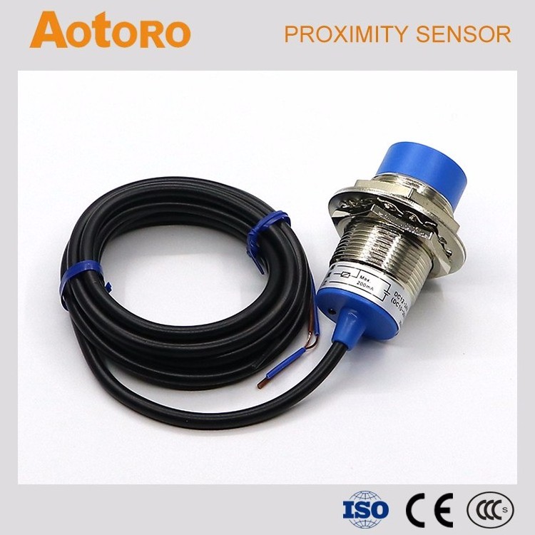 capacitance proximity switch CR30-15DP PNP water level sensor for arduino good quality