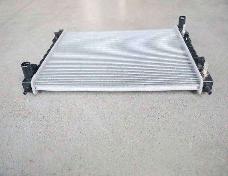 Direct Sales Replacing Changan Cs35 Auto Parts 1301000 W02 Aluminum Radiator