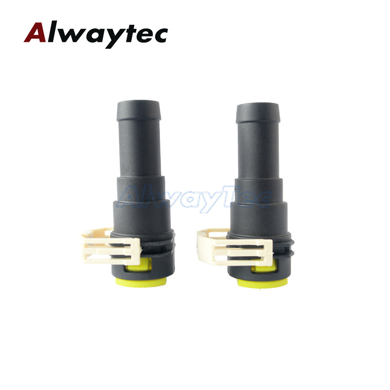 D651-61-240 Cooling Heater Radiator Water Hose Connector For Mazda 3 2004-2012 Mazda 5  New Arrivals