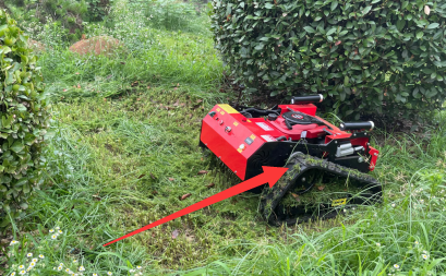 High Quality Grass Cutting Machine Crawler Brush Cutter For Agriculture electric remote control