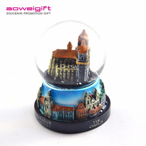 Charles Bridge glass snowball Czech Prague city tourist souvenir resin water globe