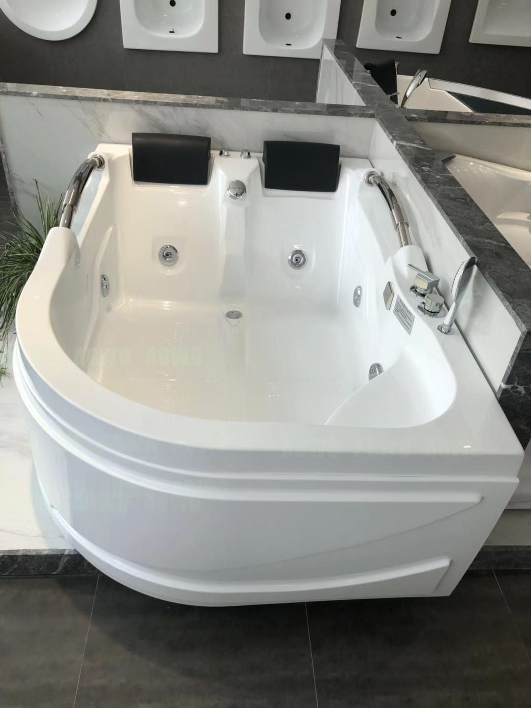 High end acrylic jacouzzi interior spa bathtubs fashion design fitness equipment 2 person