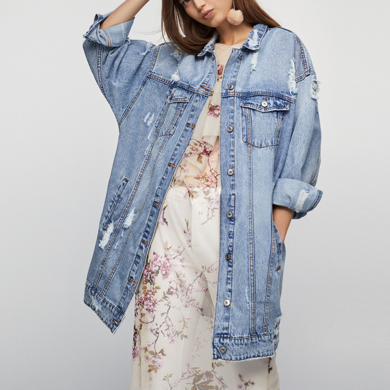 Fashion plus size ripped distressed custom oversized long american streetwear denim jean jacket in bulk denim jackets for lady