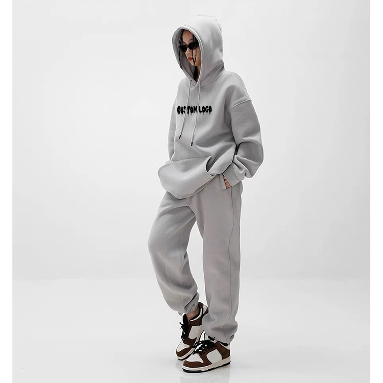 High Quality Custom Logo Two Piece Suits Solid Color Streetwear Screen Print Logo Plain Tracksuit Hoodie Women Sweatsuit Sets