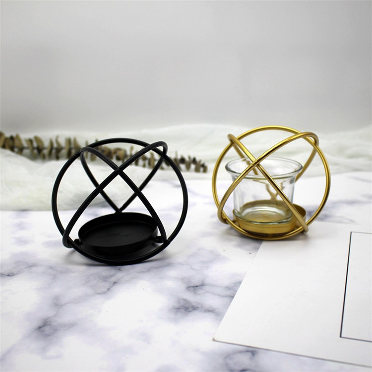 Creative Home Tabletop Decorations Nordic Gold Geometric Candle Holder Wrought Iron Golden Scented Candle Holder