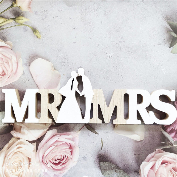 Bride Wedding Party Home Decorations Wood Letter Mr & Mrs Letters Wood Alphabet Desktop Stand Wall Hanging Decoration