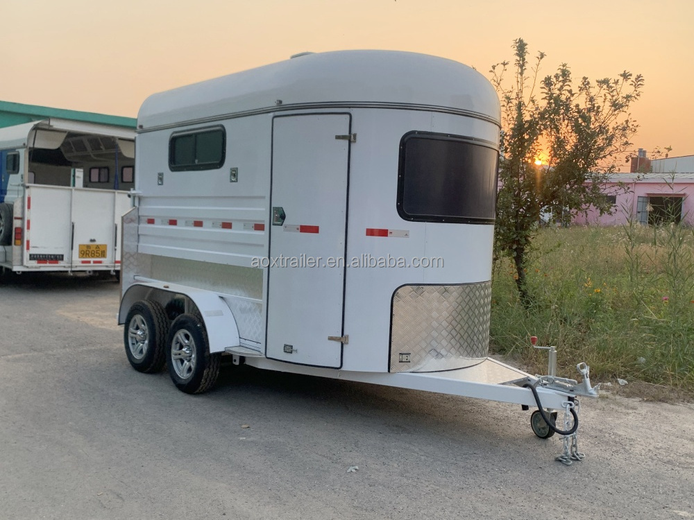 Product Manufacturer Multifunctional Fiberglass Horse Trailer Transporting 2 Horses