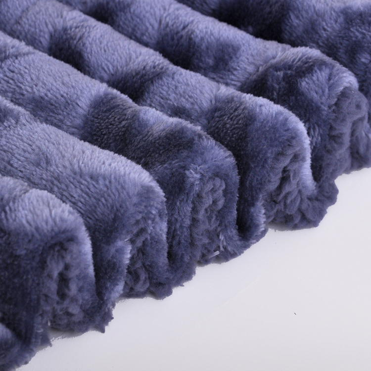 100% polyester solid and soft embossed flannel thick fleece blanket with sherpa