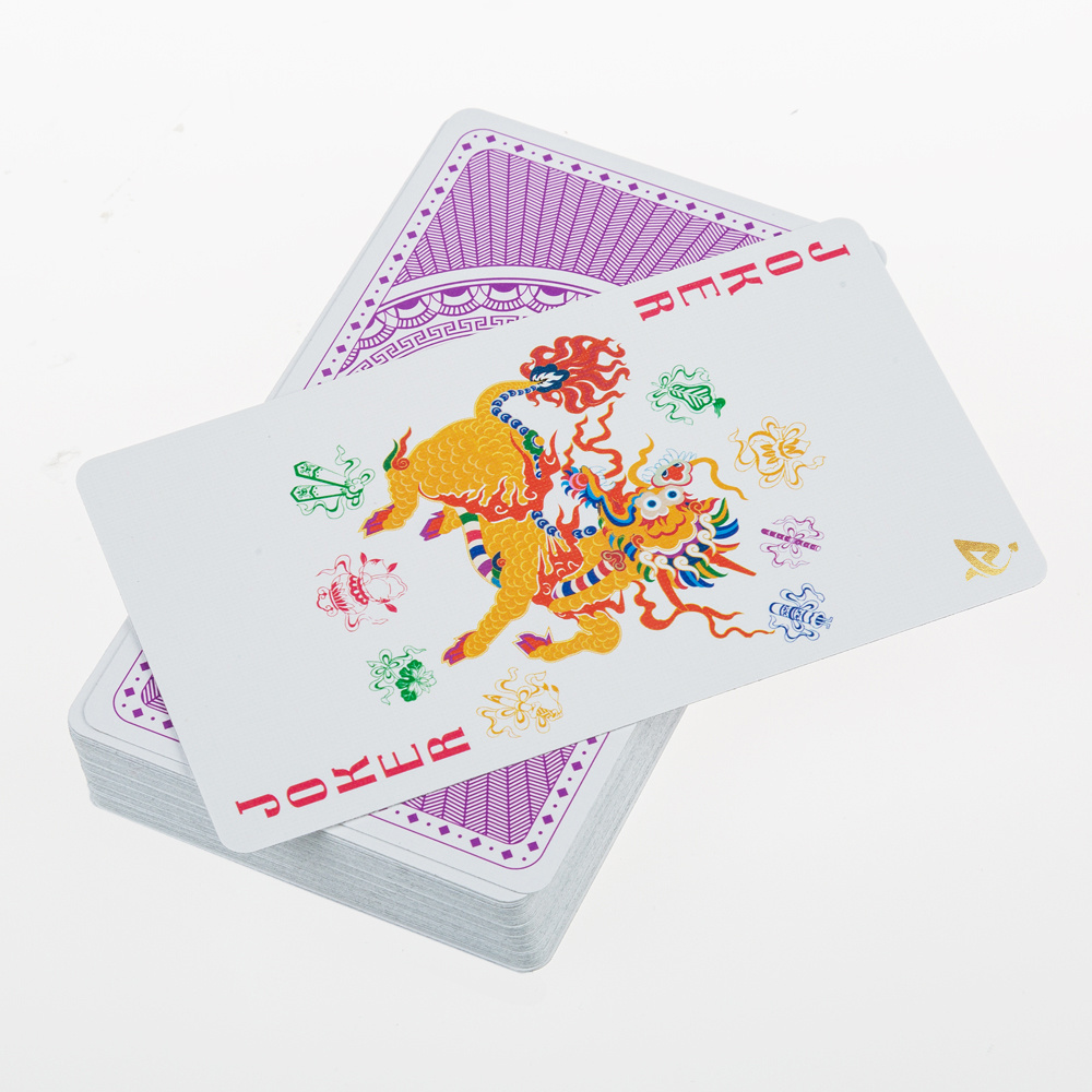 AYPC Custom Design 310gsm Eco-Friendly Recycled Material Wholesale High Quality Durable Playing Cards with Gift Box