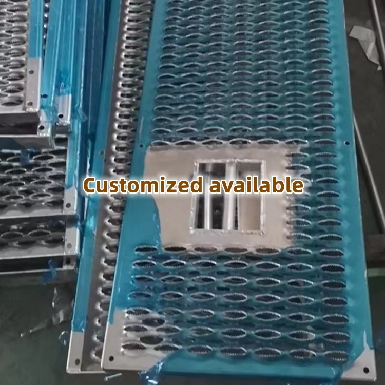 Factory Wholesale Metal Stair Tread Safety Grating  Aluminum Perforated Anti-skid Stair Tread