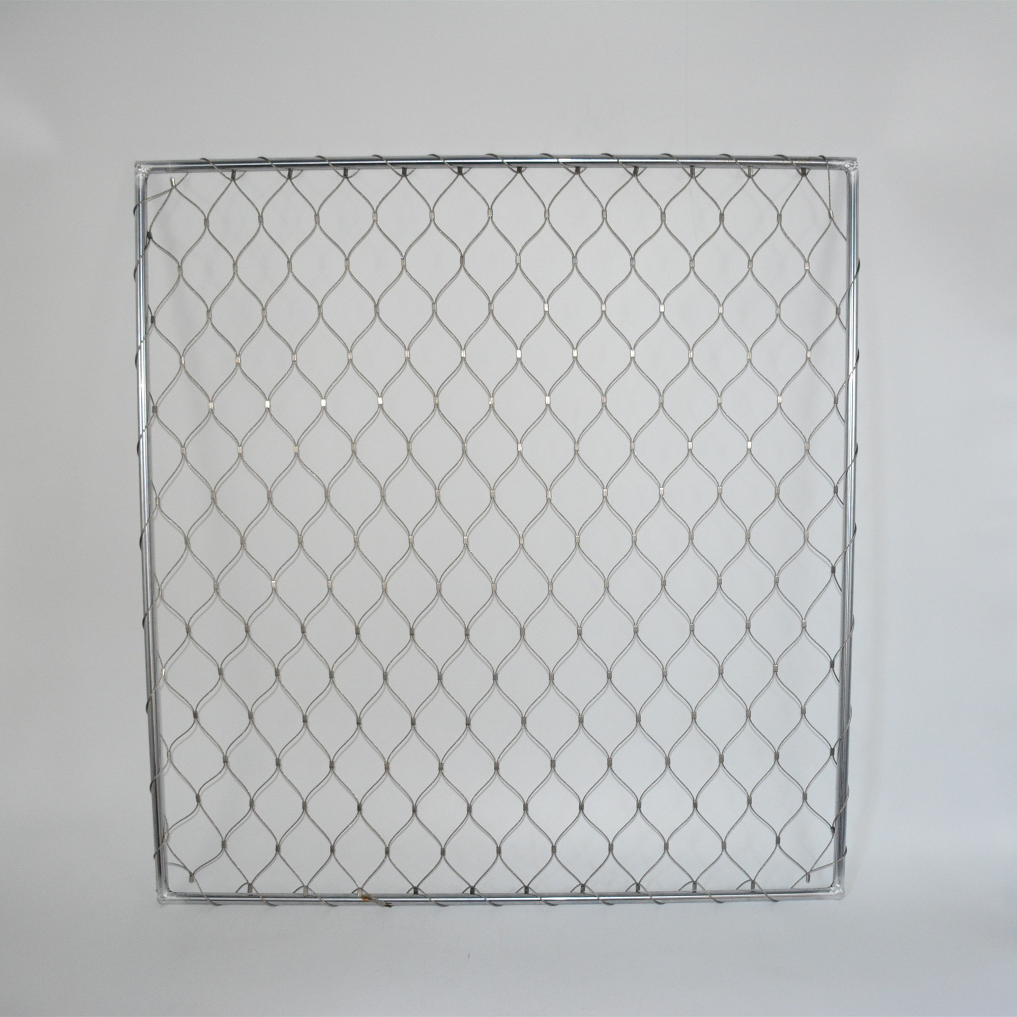 Custom Ferrule Type 316 Flexible Stainless Steel Wire Rope X-Tend Webnet Animal Zoo Mesh Parrot Aviary Bird Netting