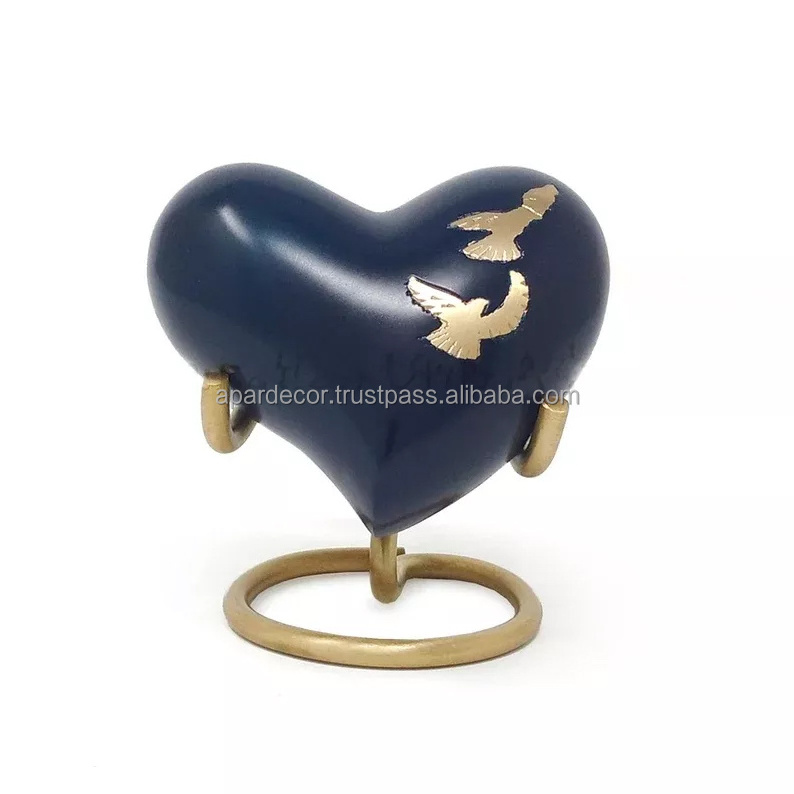 Coffin casket Heart shaped wholesale cremation urns funeral urns with velvet box