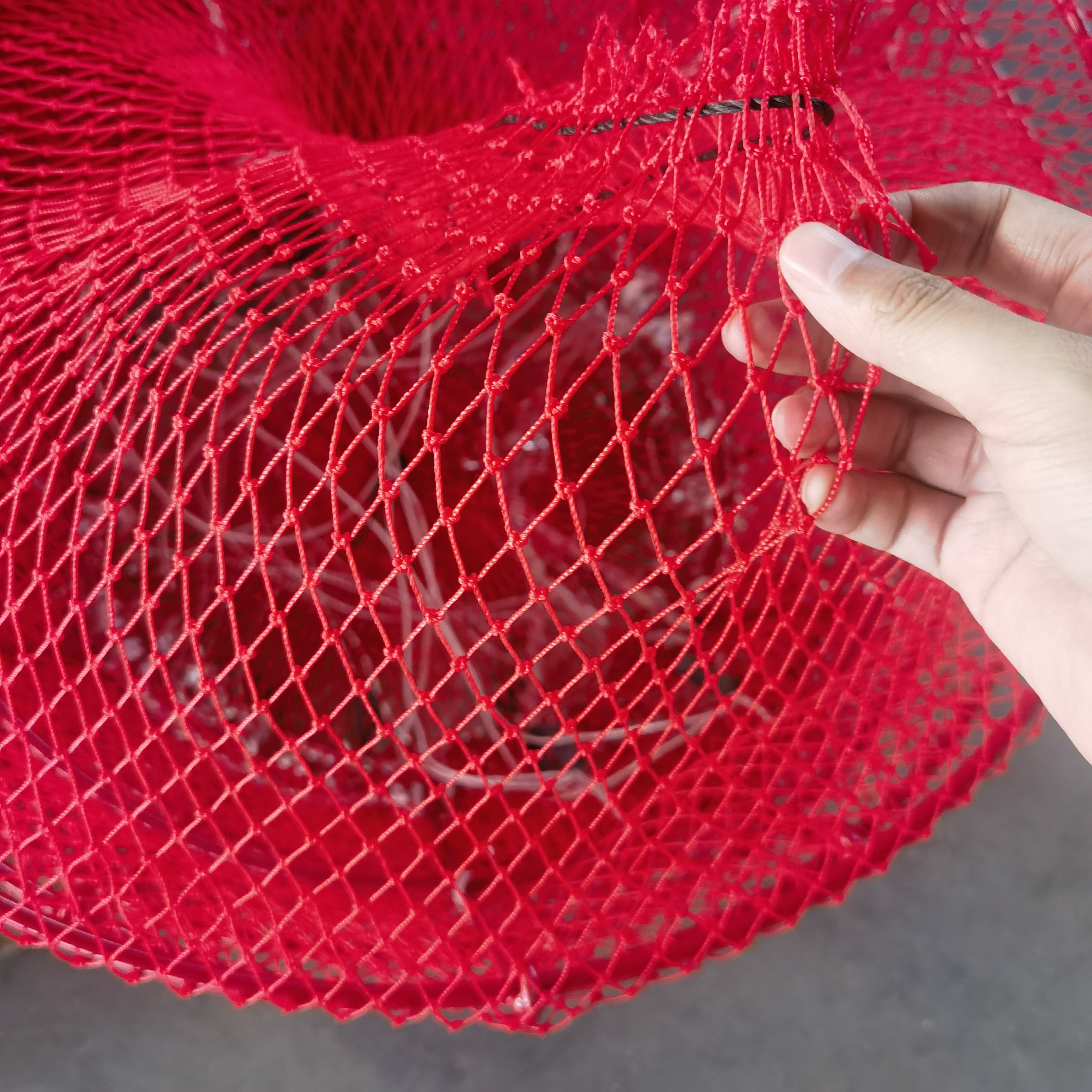 The Chinese factory produces specialized round Crab Pots Traps