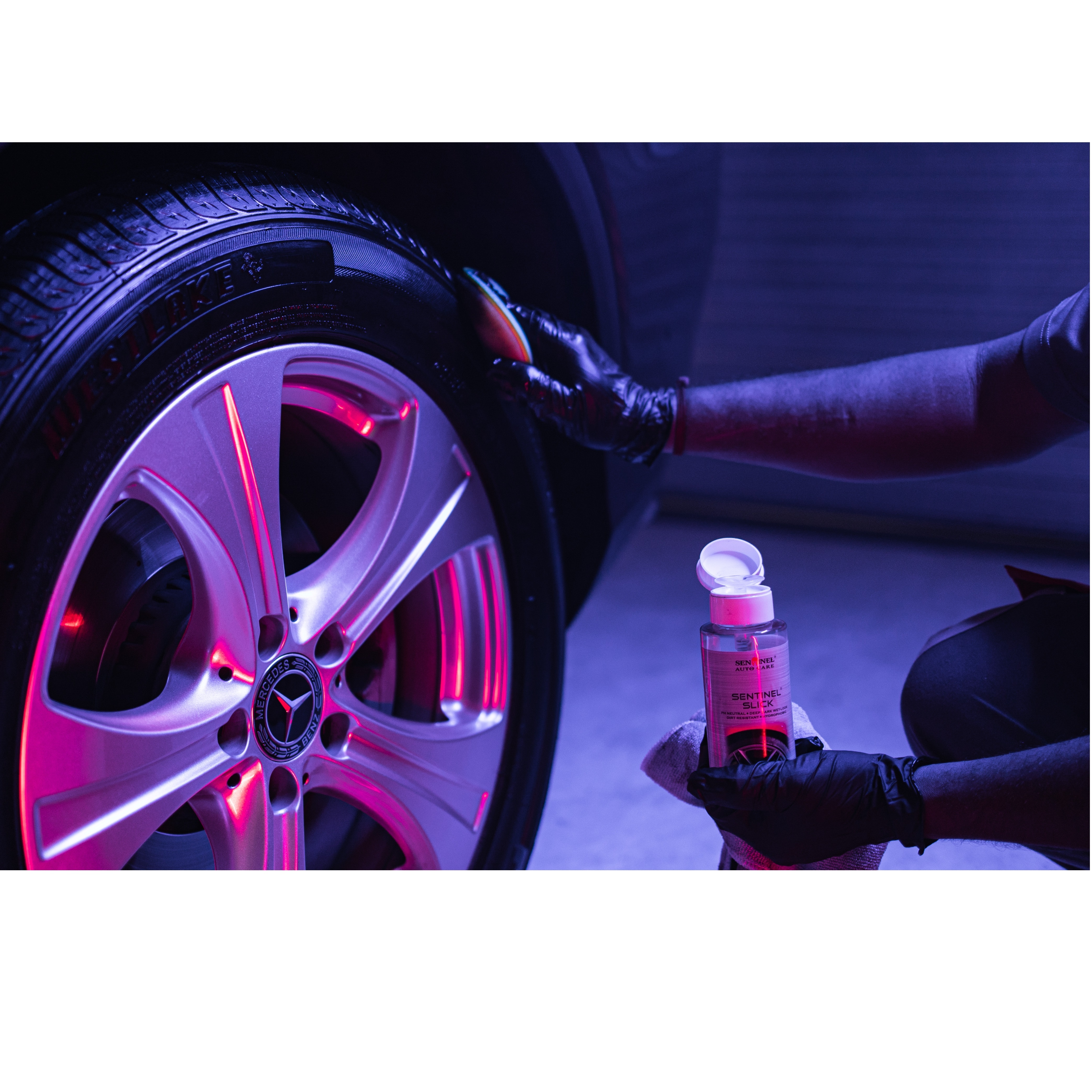 Liquid Type Vehicle Accessories Autocare Dirt Resistance Deep Dark Wet-look Hydrophobic Effect Slick SiO2 Tire Dressing